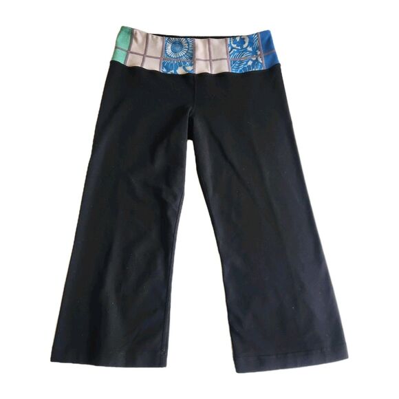 Lululemon Groove Cropped Pants Womens Size 4 Black Capris Crop Gym Yoga - Picture 1 of 7
